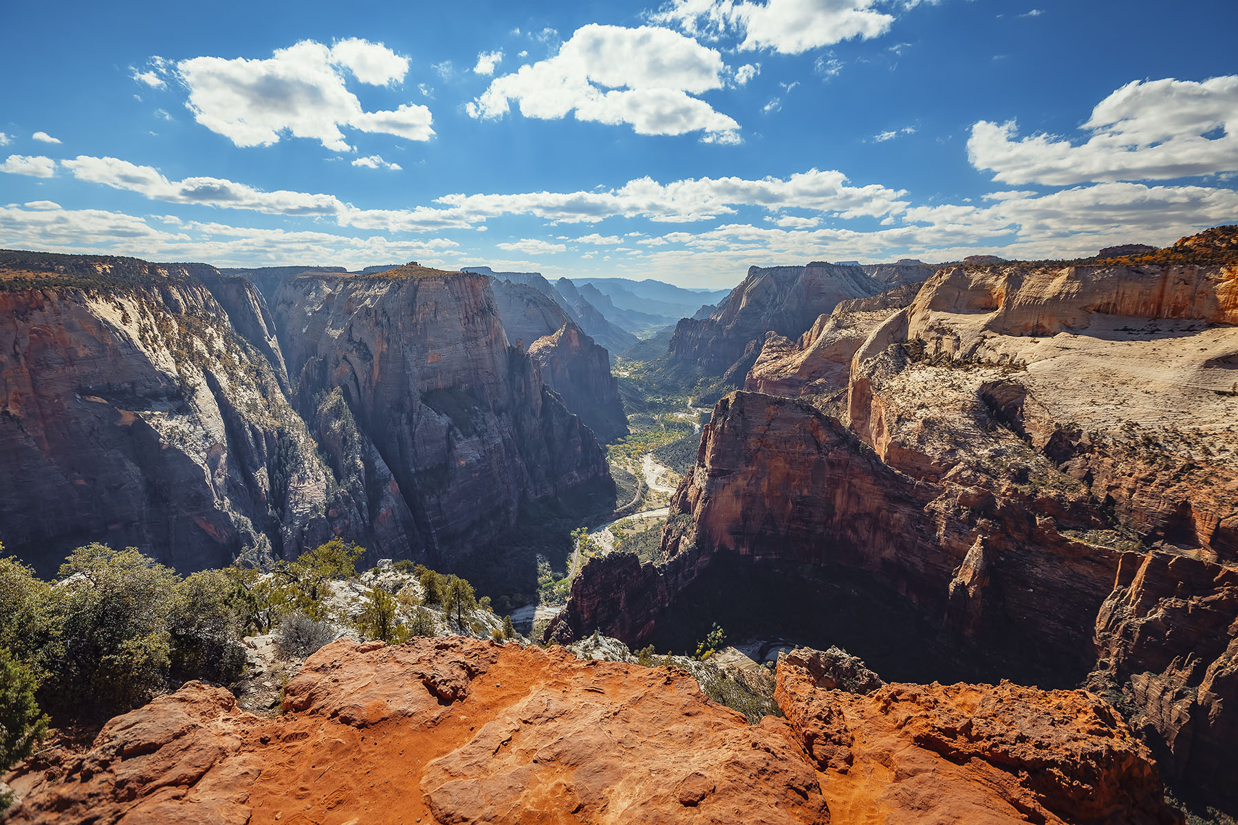 Scenic overlook of Zion National Park near Settlers Point RV Park in Utah with towering cliffs